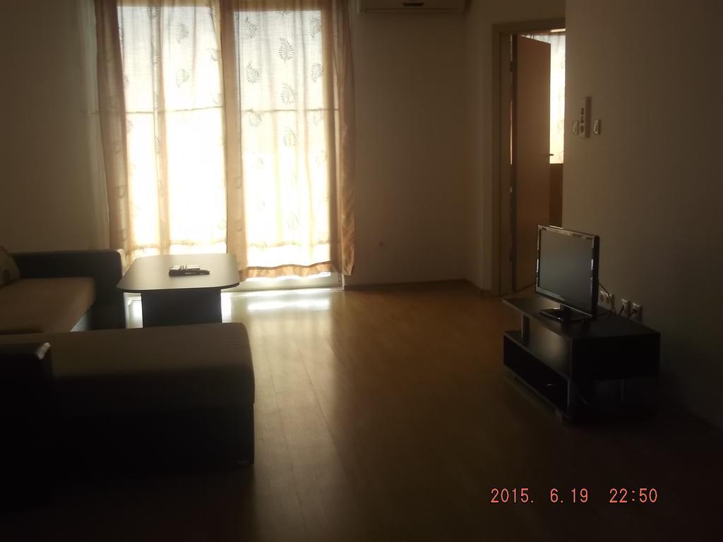 Dima Popova Apartments Tsarévo Extérieur photo