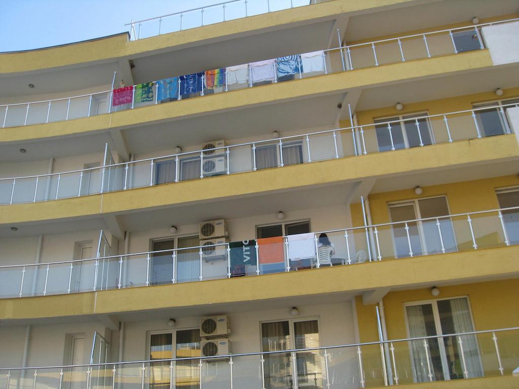 Dima Popova Apartments Tsarévo Extérieur photo