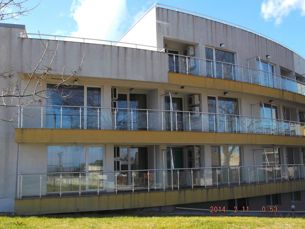 Dima Popova Apartments Tsarévo Extérieur photo