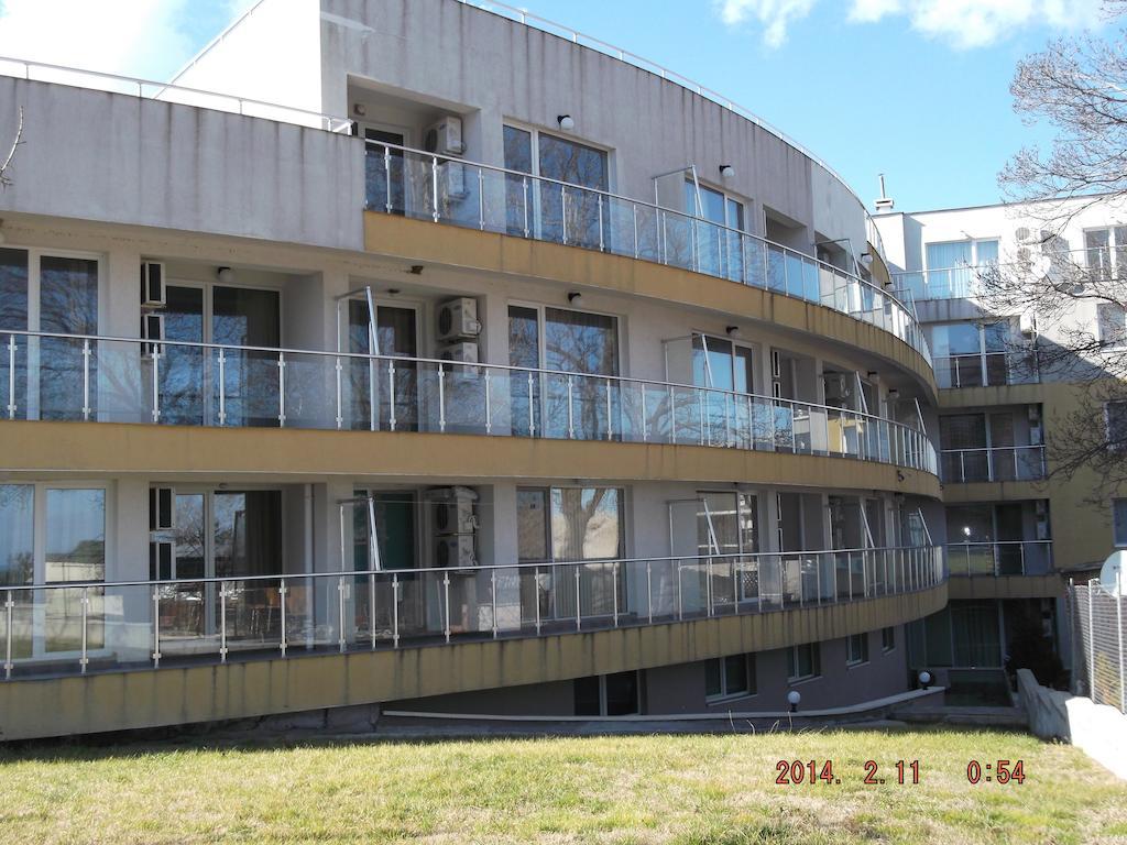Dima Popova Apartments Tsarévo Chambre photo