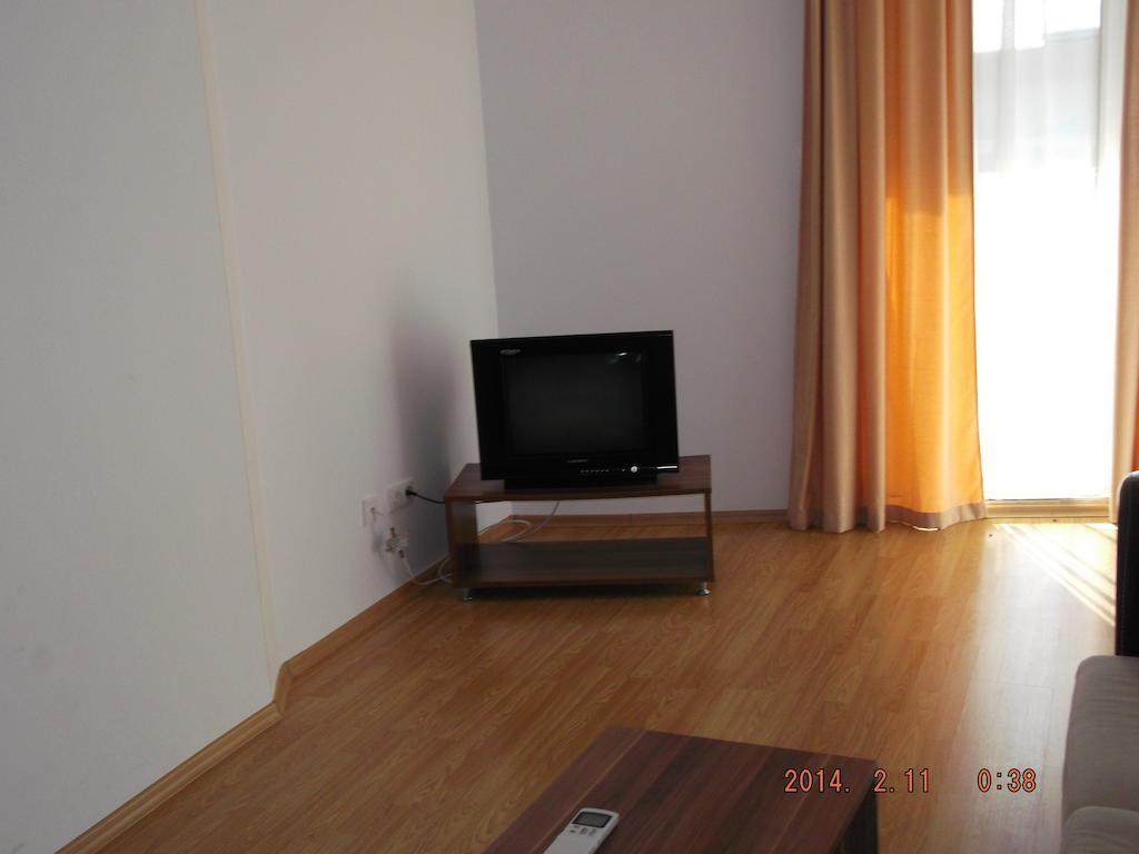 Dima Popova Apartments Tsarévo Chambre photo