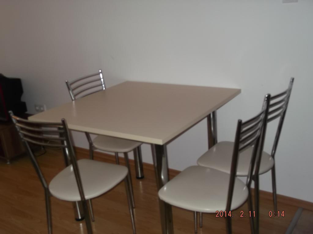 Dima Popova Apartments Tsarévo Chambre photo