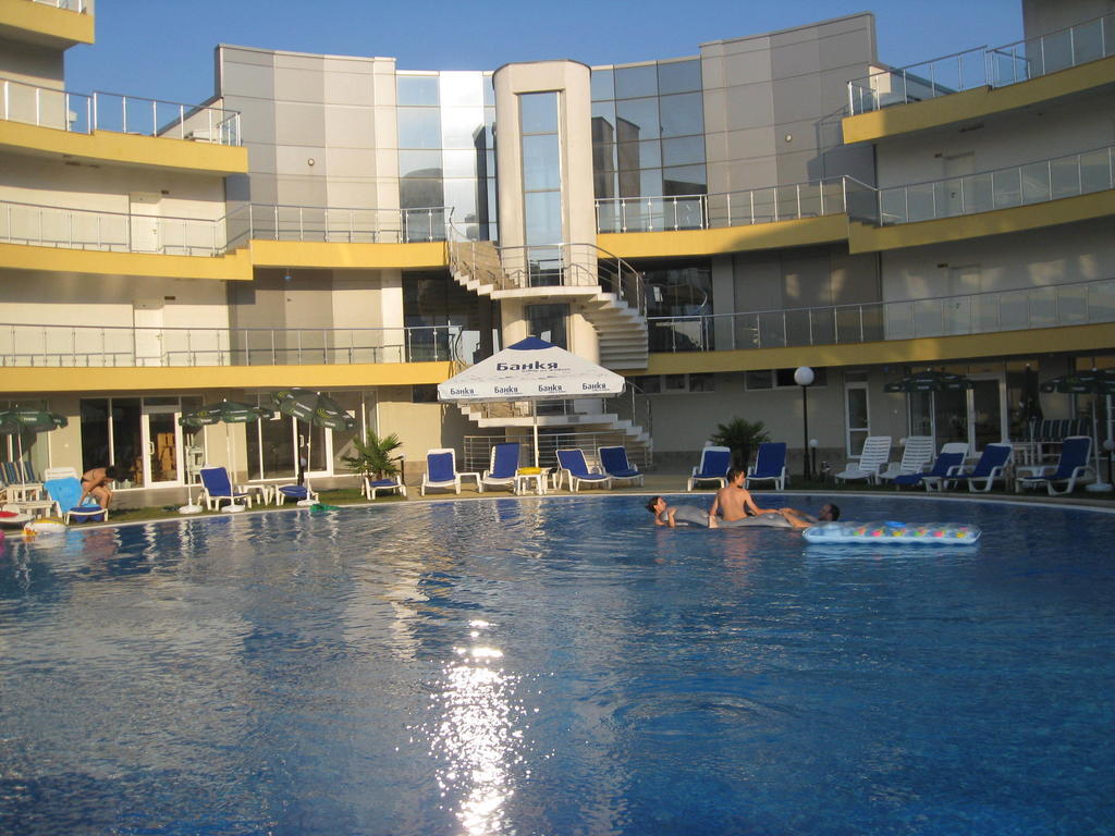 Dima Popova Apartments Tsarévo Chambre photo